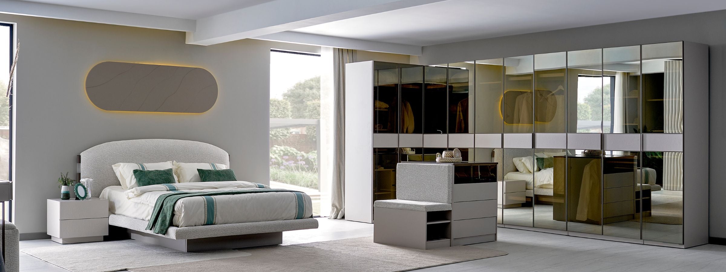 Wardrobes & Dressers