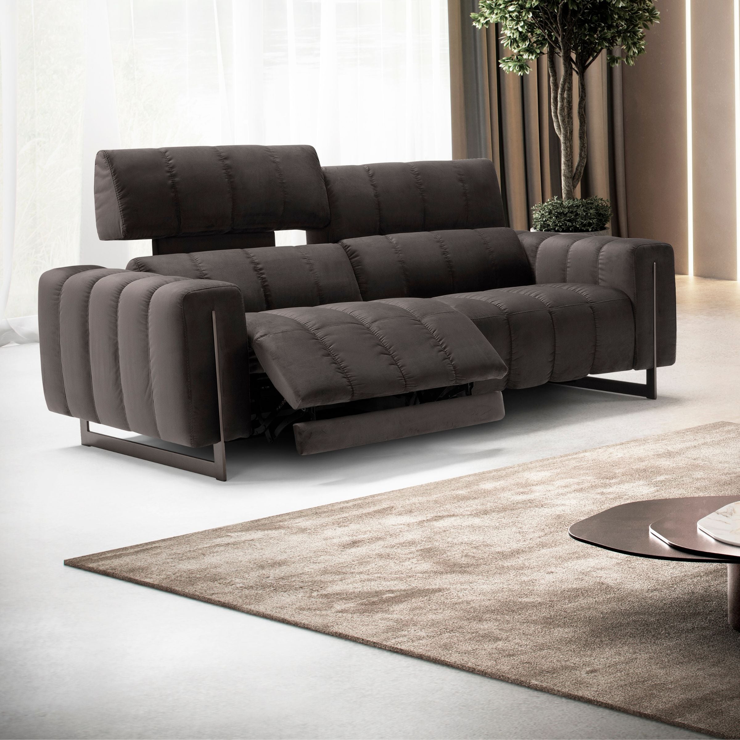 #color_Brown Velvet (Cat. 70)